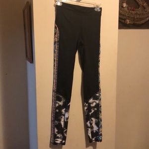 Mossimo black workout leggings